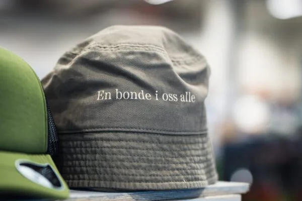 "Bøndenes" bucket hat